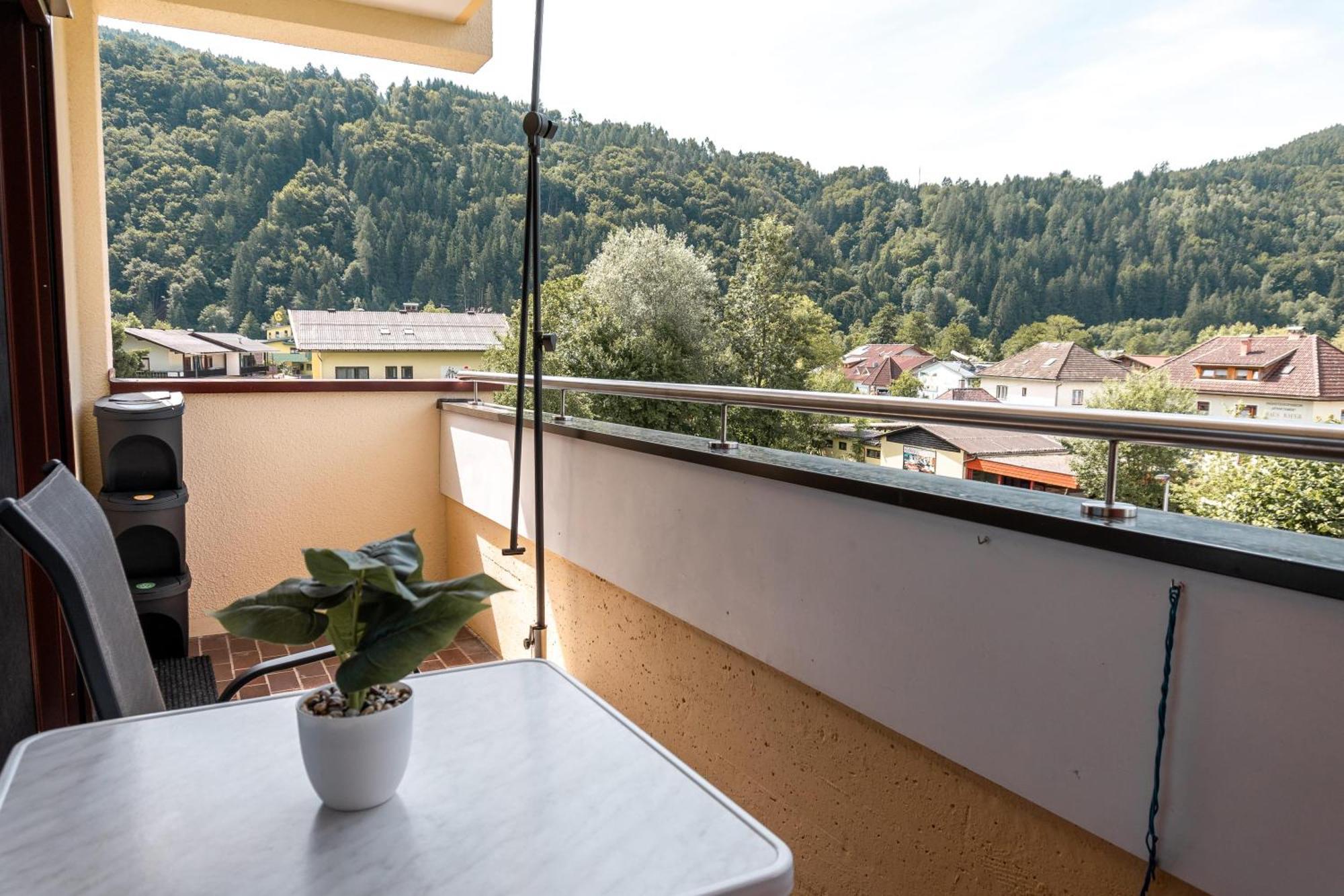 Ferienwohnung Gfoeller โดบริอาค ภายนอก รูปภาพ